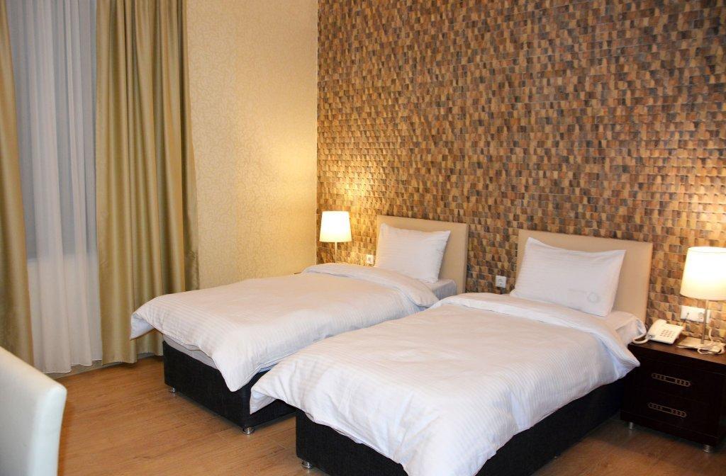 טביליסי Eleon Boutique Hotel מראה חיצוני תמונה