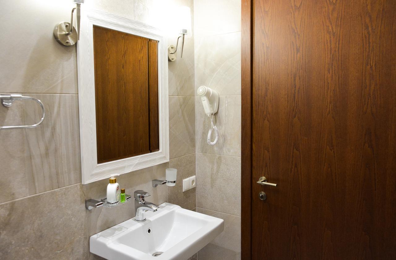 טביליסי Eleon Boutique Hotel מראה חיצוני תמונה