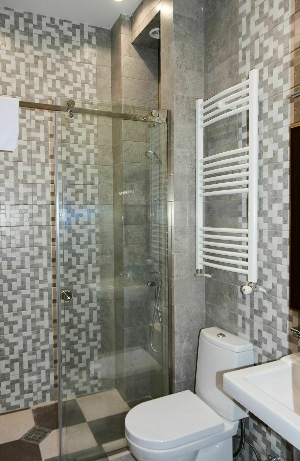 טביליסי Eleon Boutique Hotel מראה חיצוני תמונה