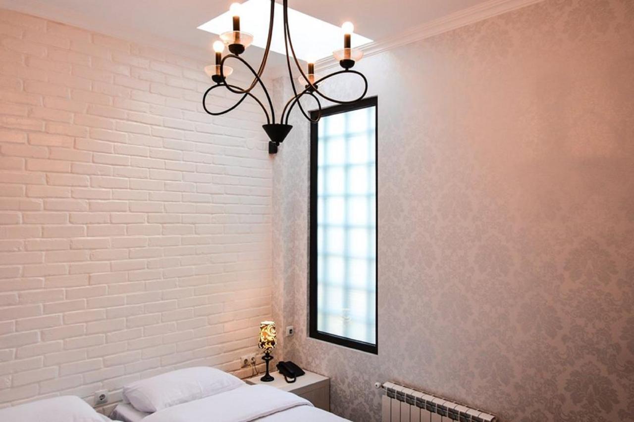 טביליסי Eleon Boutique Hotel מראה חיצוני תמונה